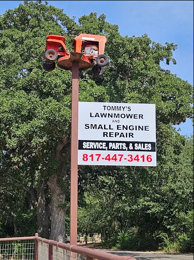 Tommy's Lawnmower & Small Engine Repair company sign
